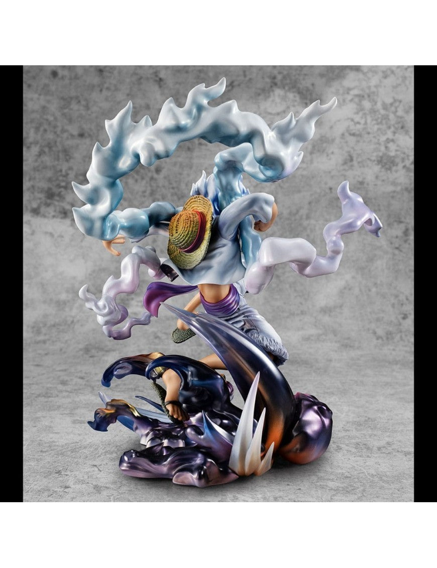 One Piece maximum Luffy Gear 5th statue Megahouse