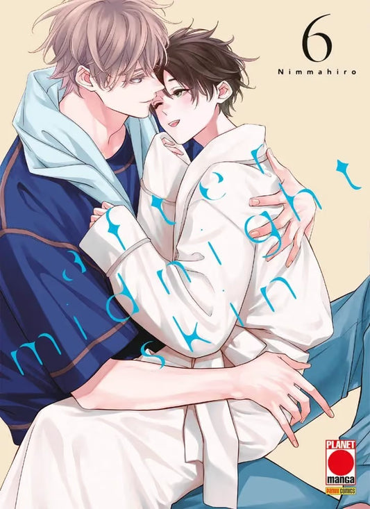 After Midnight Skin 6 - Panini Comics
